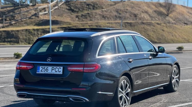 Mercedes-Benz E 350