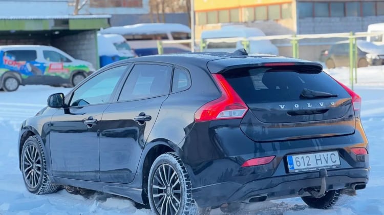 Volvo V40