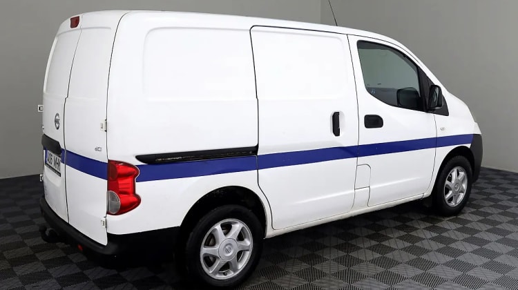 Nissan NV200