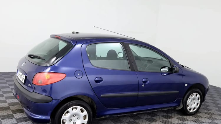 Peugeot 206