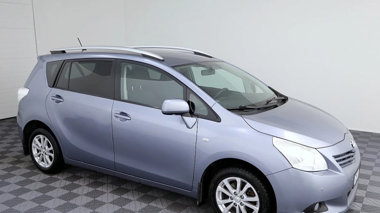 Toyota Verso preview