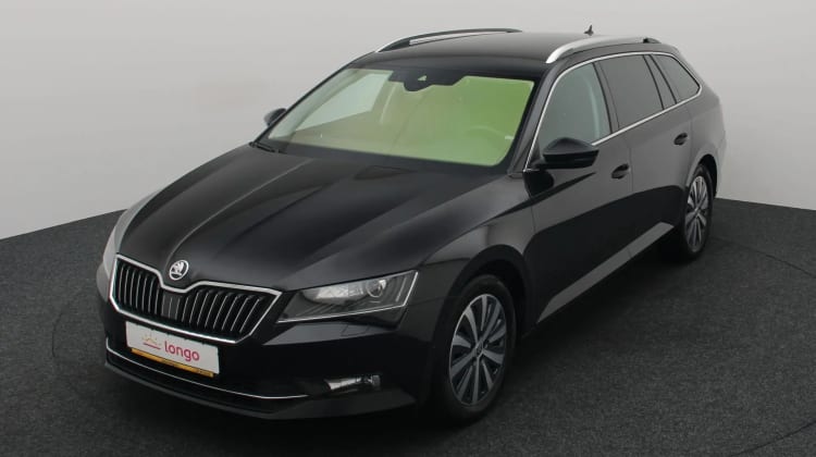 Skoda Superb preview