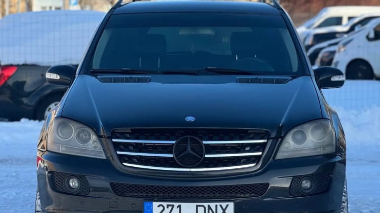 Mercedes-Benz ML 320