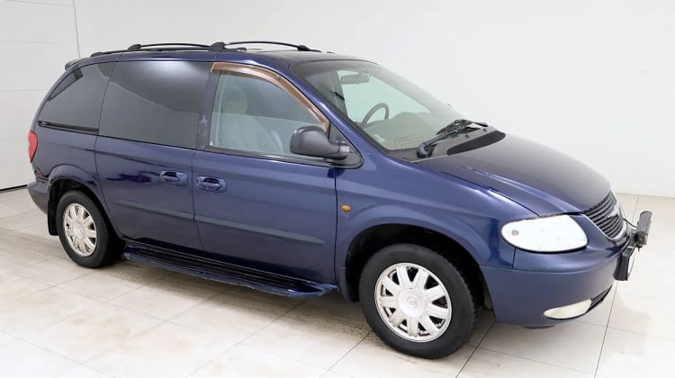 Chrysler Voyager preview