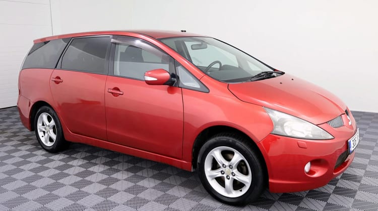 Mitsubishi Grandis preview
