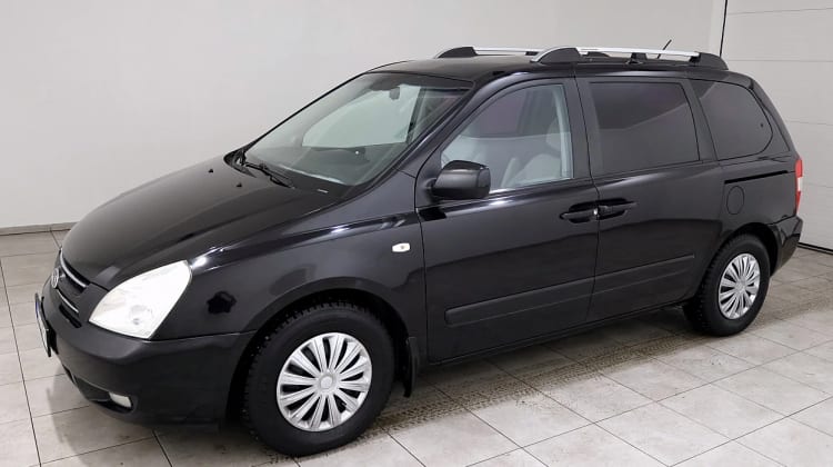 Kia Carnival