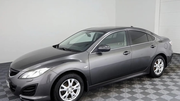 Mazda 6
