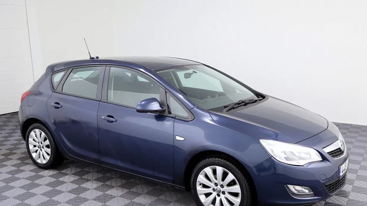 Opel Astra preview
