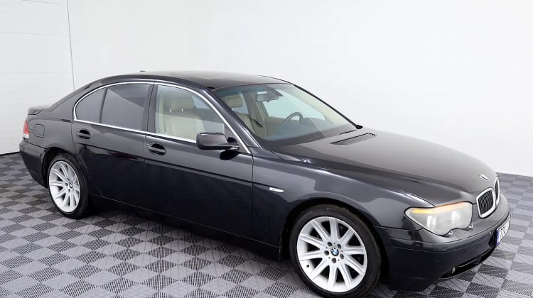BMW 730
