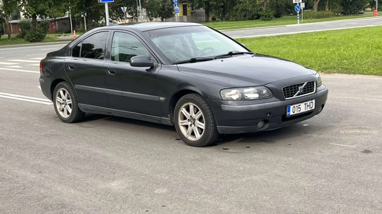 Volvo S60