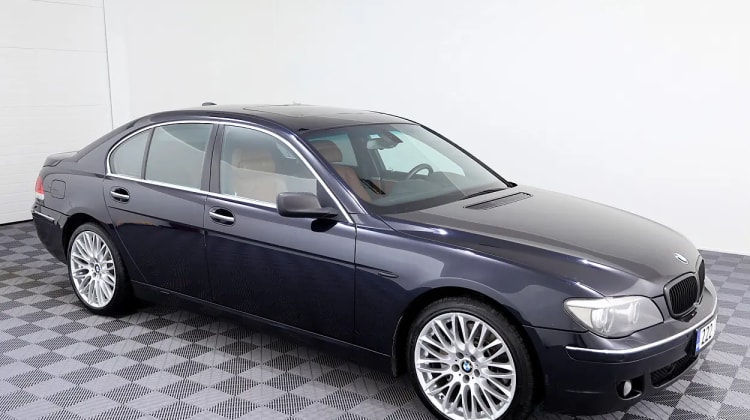BMW 745 preview