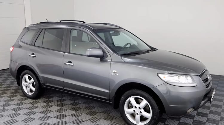 Hyundai SANTA FE