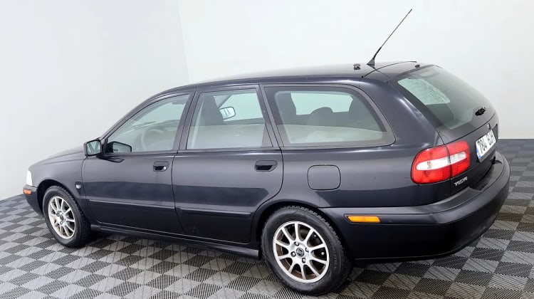 Volvo V40