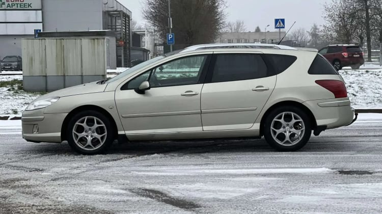 Peugeot 407