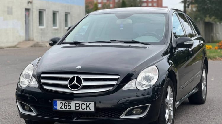 Mercedes-Benz R 320 preview