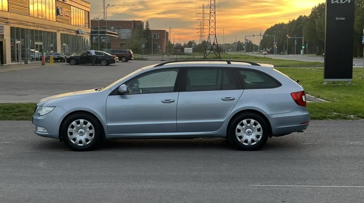 Skoda Superb