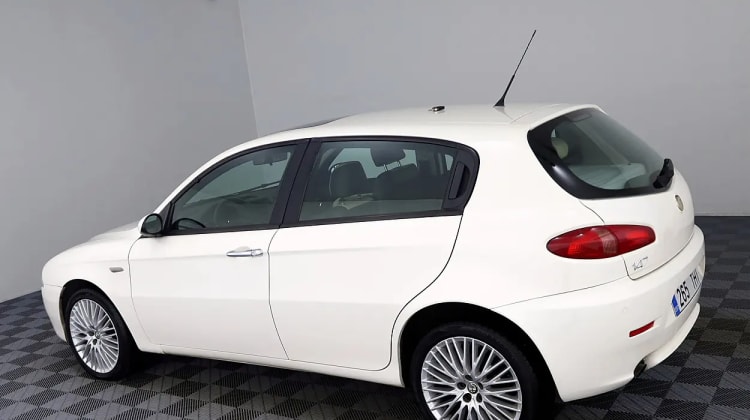 Alfa Romeo 147