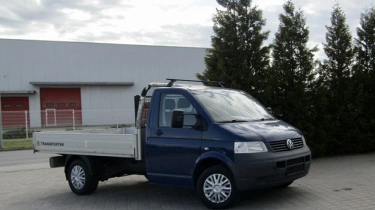 Volkswagen Transporter preview
