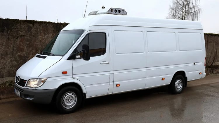 Mercedes-Benz Sprinter
