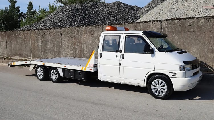 Volkswagen Transporter preview