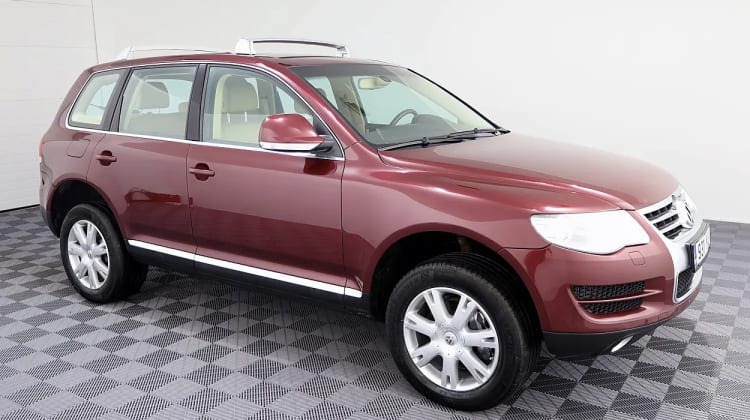 Volkswagen Touareg preview