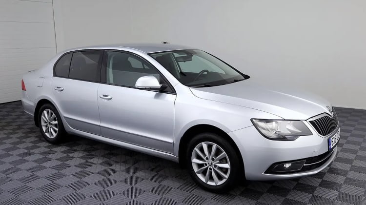 Skoda Superb preview