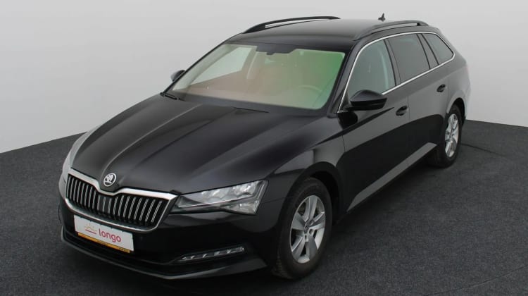 Skoda Superb preview