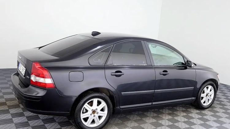 Volvo S40