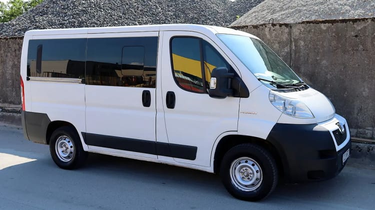 Peugeot Boxer preview