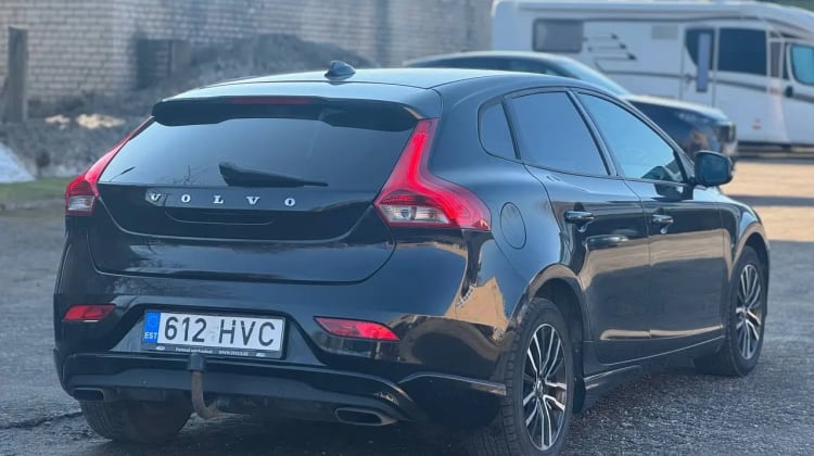 Volvo V40