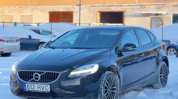 Volvo V40