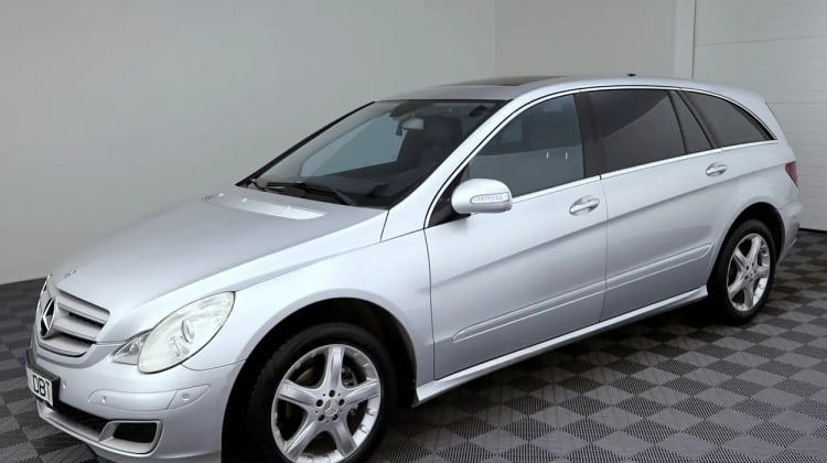 Mercedes-Benz R 320
