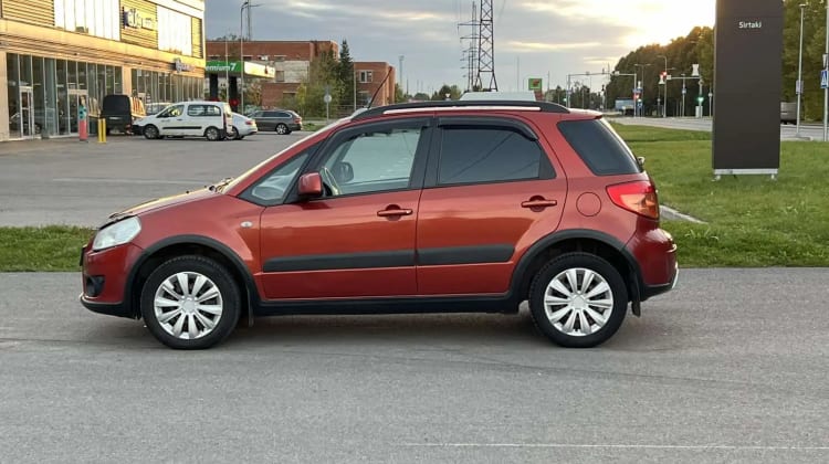 Suzuki SX4
