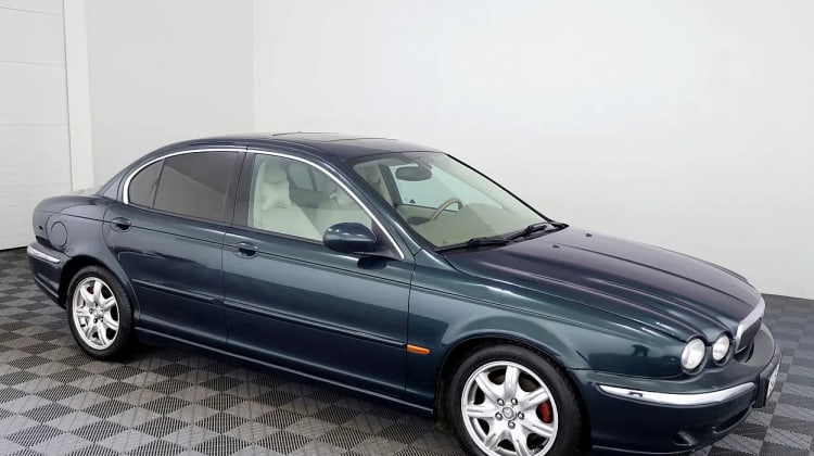 Jaguar X-Type