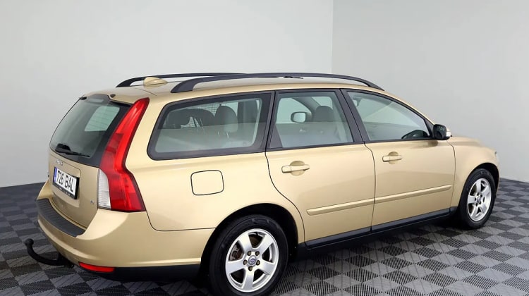 Volvo V50