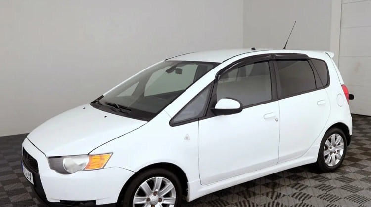 Mitsubishi Colt