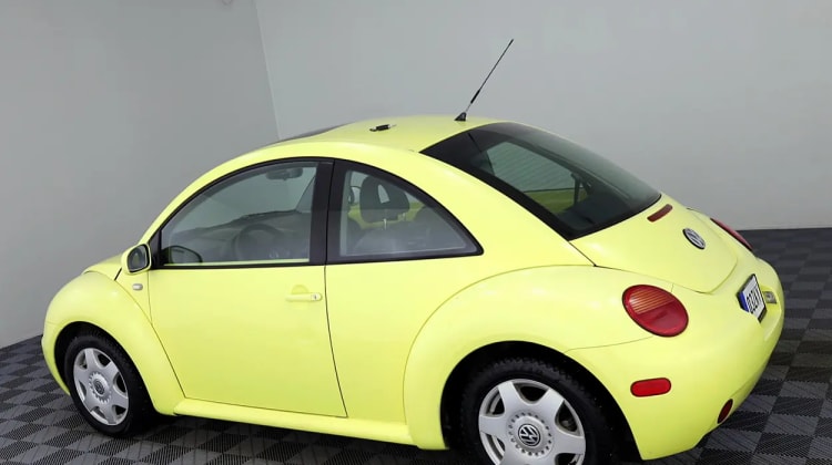 Volkswagen New Beetle