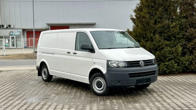 Volkswagen Transporter preview