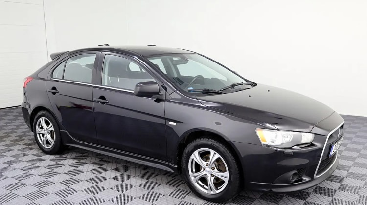 Mitsubishi Lancer preview
