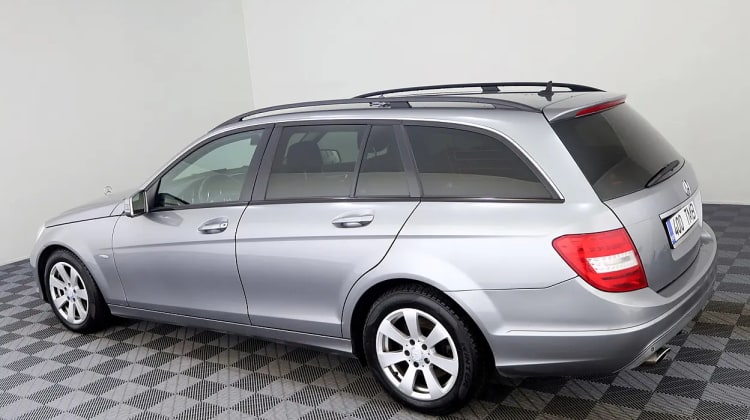 Mercedes-Benz C 250