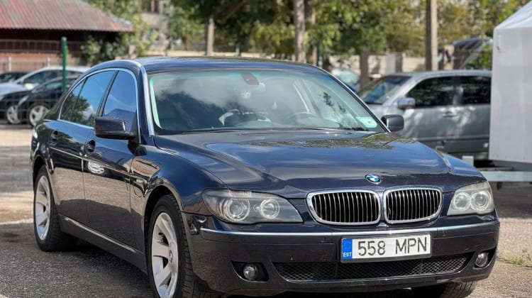BMW 730