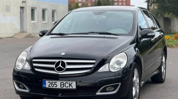 Mercedes-Benz R 320 preview