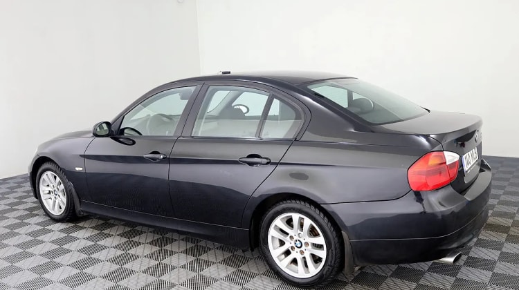 BMW 318