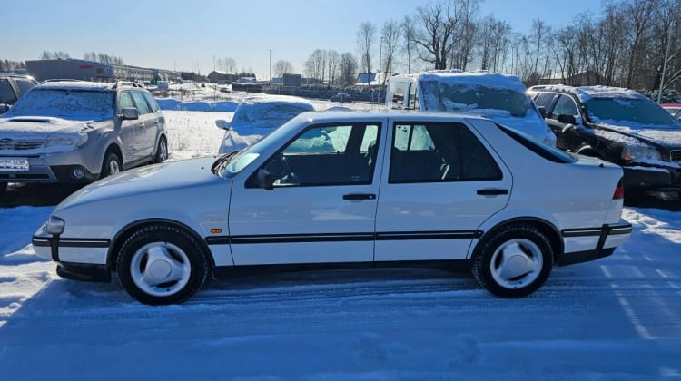Saab 9000