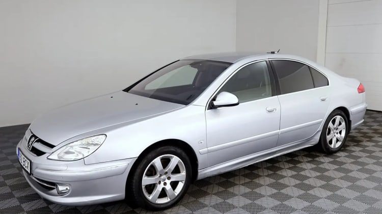 Peugeot 607