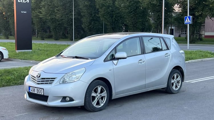 Toyota Verso