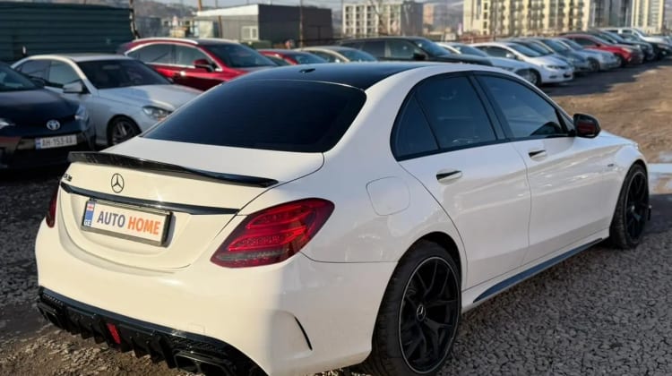 Mercedes-Benz C 450 AMG
