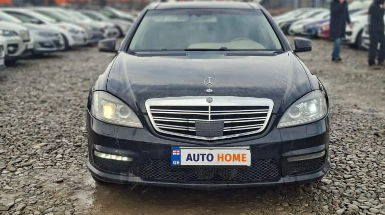 Mercedes-Benz S 550