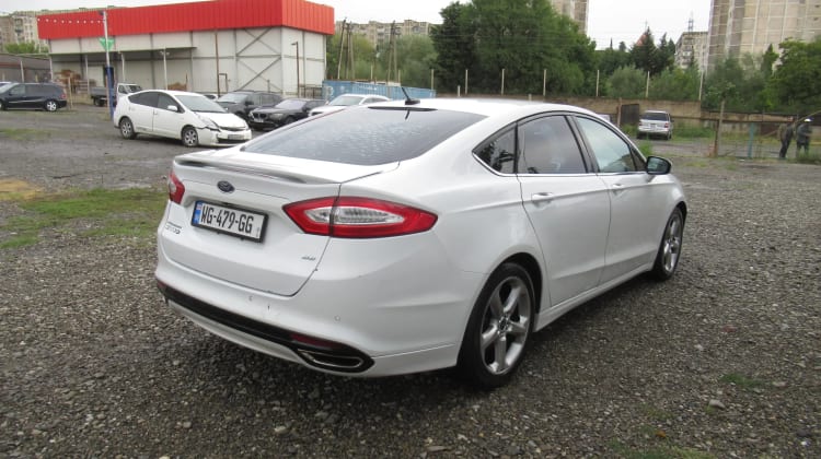 Ford Fusion