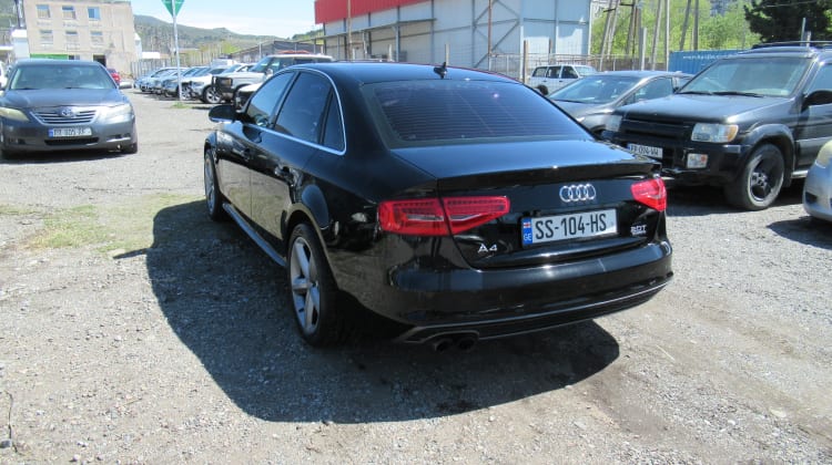 Audi A4